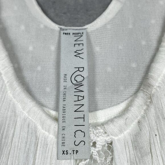 Free People Top Womens Size XS Eggshell Lace Tank Top New Romantics Sleeveless - Picture 8 of 11